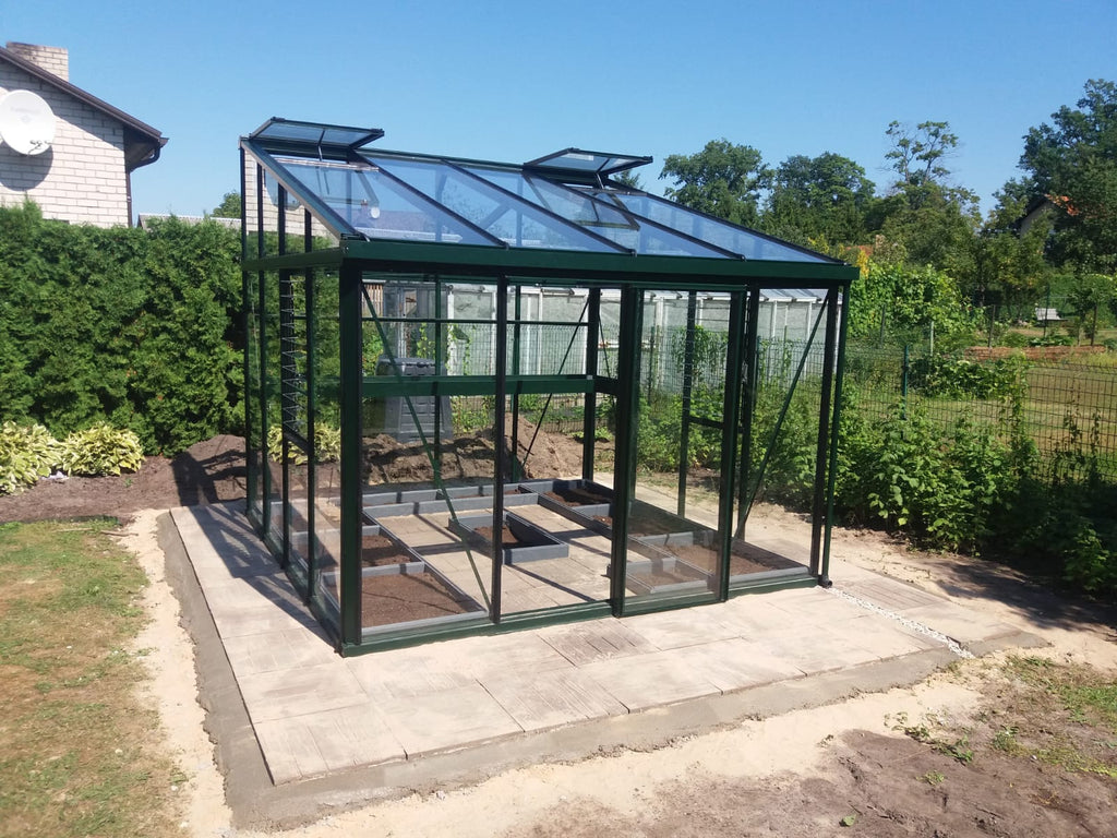 Janssens Modern Greenhouse