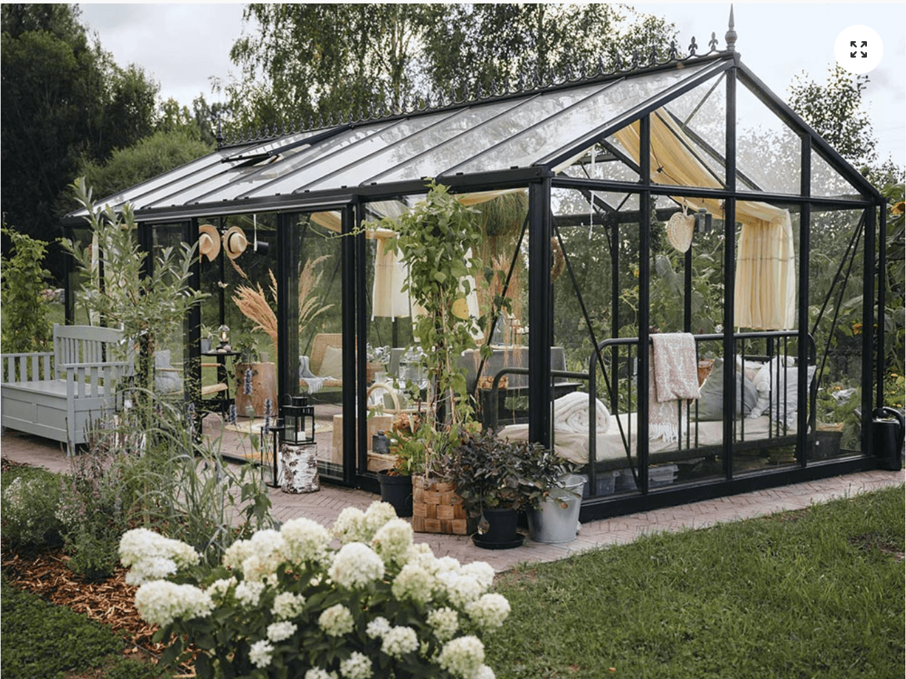 Janssens Royal Victorian Glass Greenhouse VI46 13' x 20'